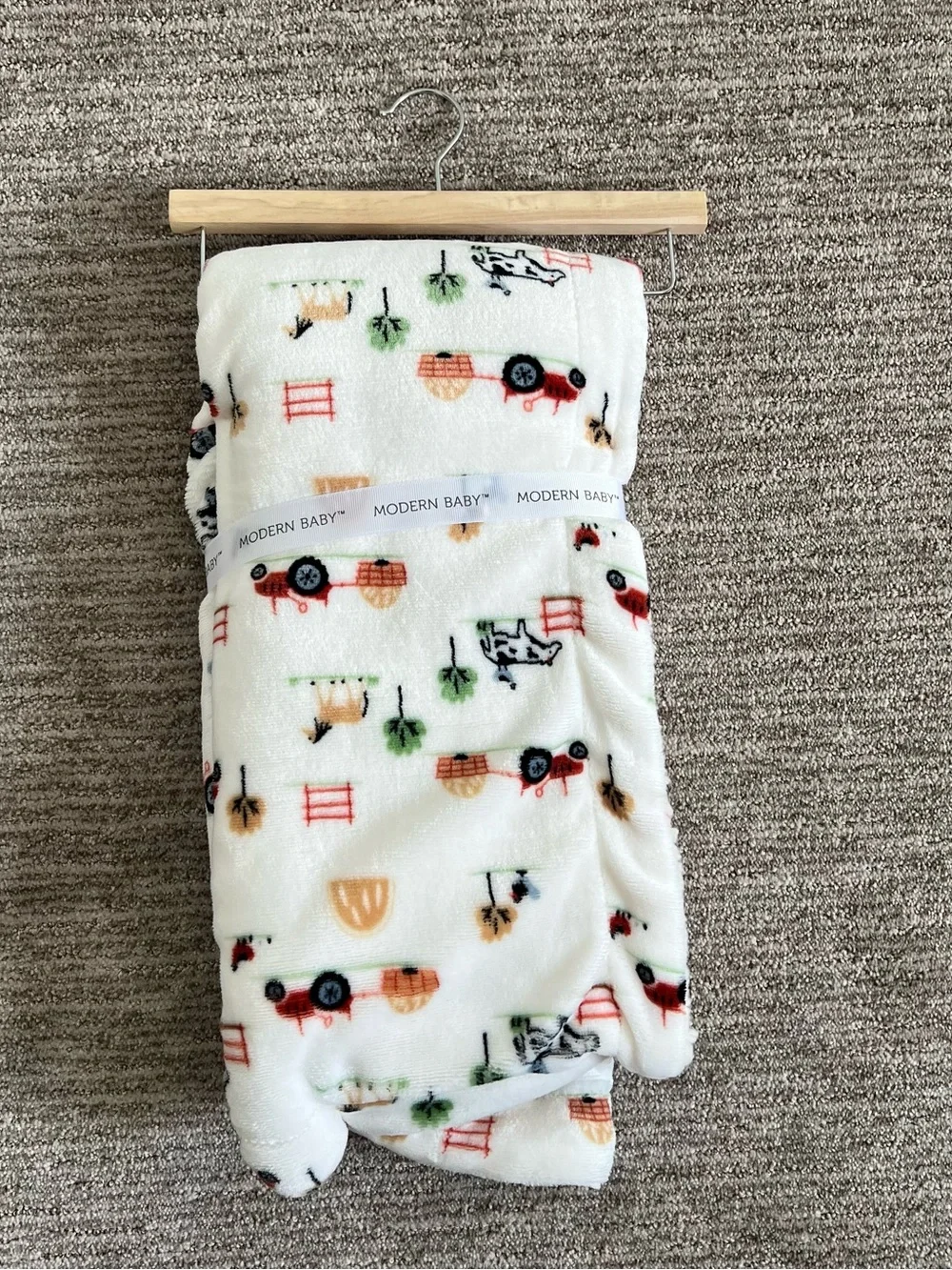 NWT Modern Baby Farm Baby Blanket